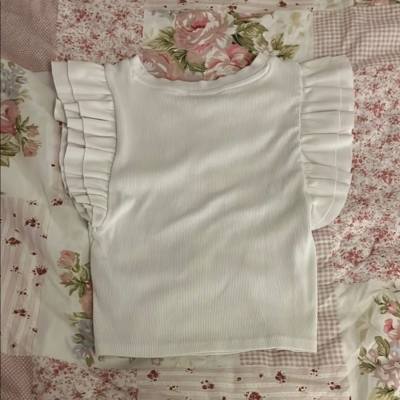 Zara White Ruffled Sleeve Top - Picture 2 of 2